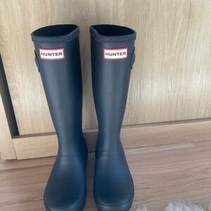 Hunter Black Tall Rain Boots size 36